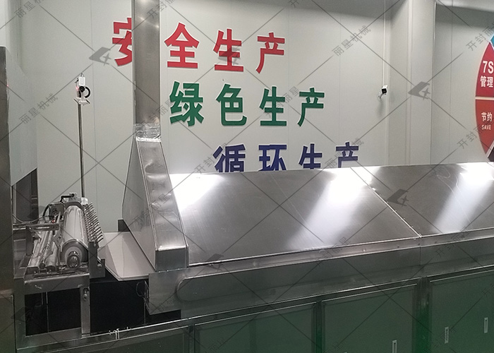 ��ʳ��˿�ӹ��豸.jpg